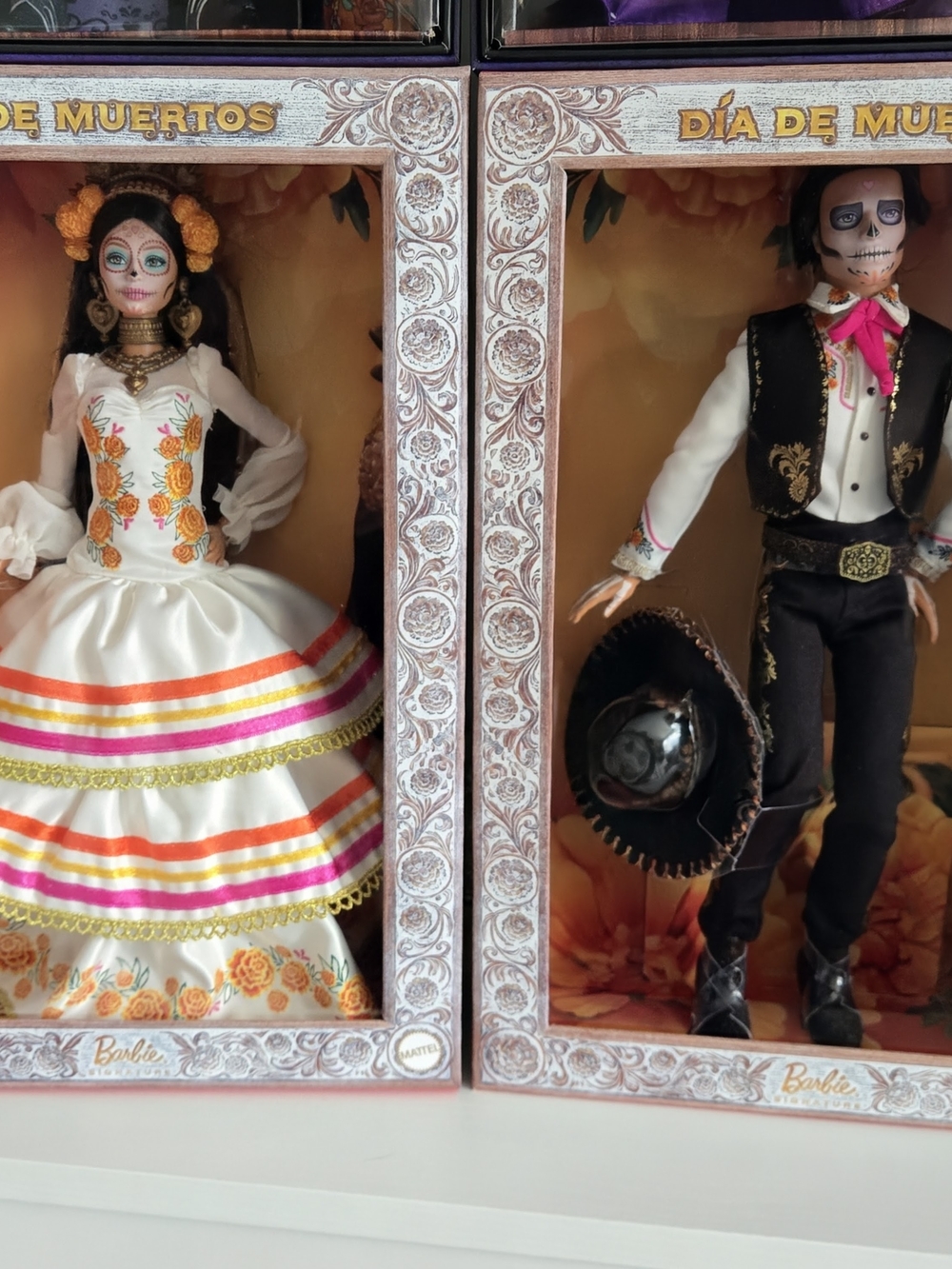 ​Ultimate Barbie Signature Día de Muertos 14-Doll Master Collection - Picture 10 of 16